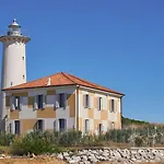 Cozy Seaside Flat In The Centre - Beahost Apartmán *