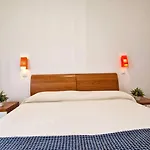 Cozy Seaside Flat In The Centre - Beahost דירה