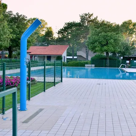 Cozy Seaside Flat In The Centre - Beahost * Бибионе