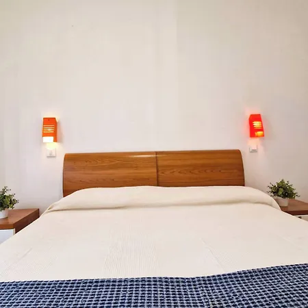 Cozy Seaside Flat In The Centre - Beahost