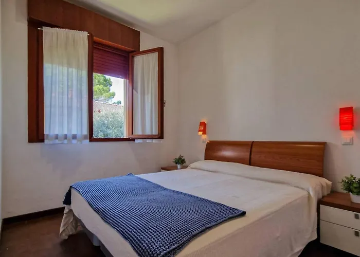 Cozy Seaside Flat In The Centre - Beahost Apartmán